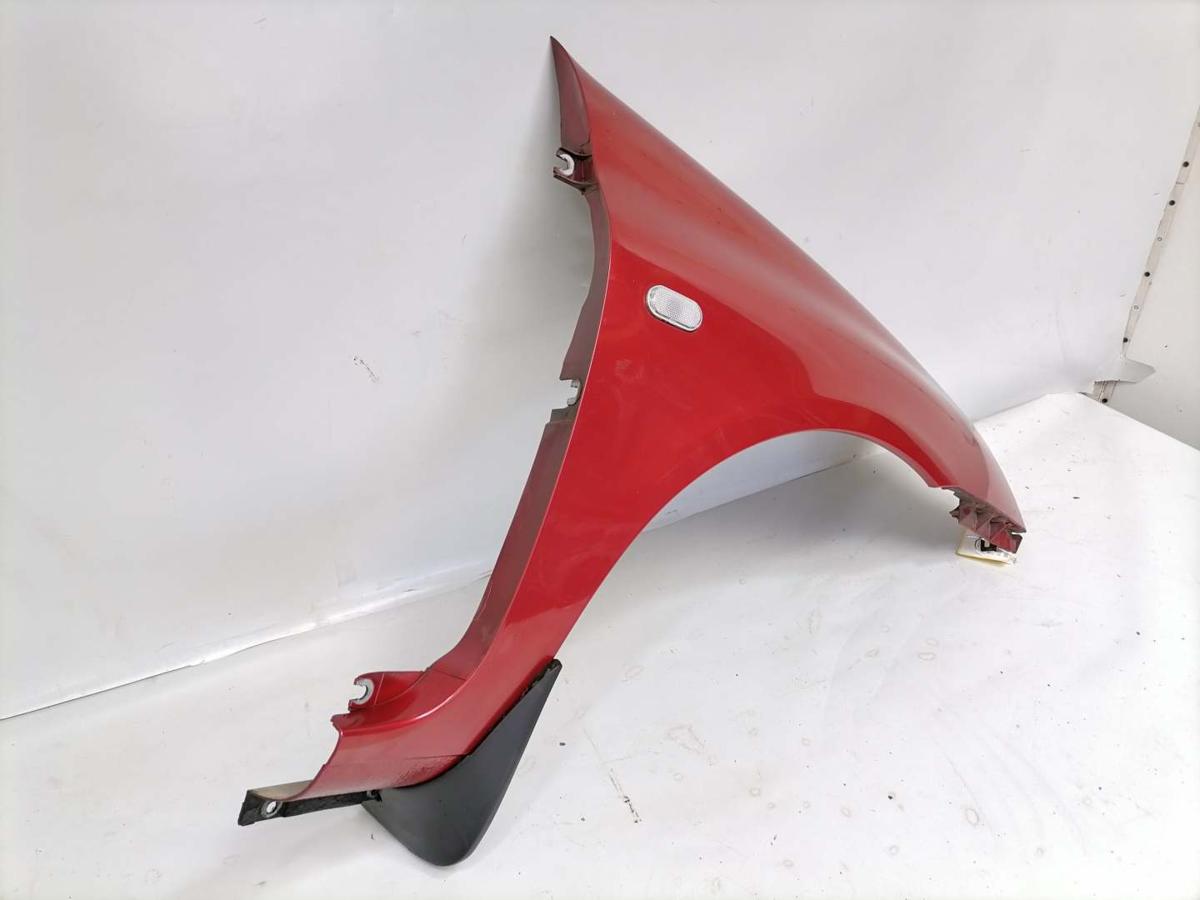 Renault Clio 2 original Kotfl&uuml;gel vorn rechts Facelift Bj.2002